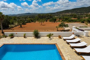 Pool - Air-conditioned Villa with Pool, Terrace and Wi-Fi (Sant Joan de Labritja)