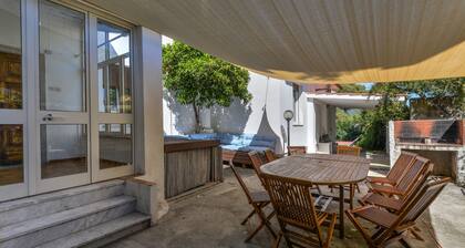 Villa "Mattera" with spacious garden and close to the sea