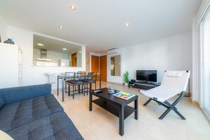 电视、立体声音响