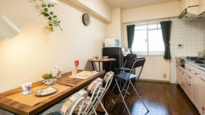 Leilighet | Spiseområde på rommet