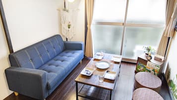 Private Vacation Home | Living area