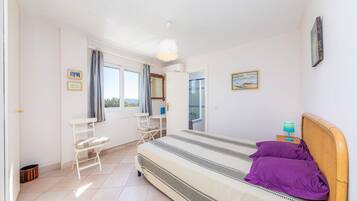 3 Schlafzimmer, Bügeleisen/Bügelbrett, kostenloses WLAN, Bettwäsche