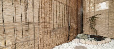 Private Vacation Home | 3 bedrooms, blackout drapes, iron/ironing board, free WiFi