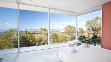 6 chambres, fer et planche à repasser, Wi-Fi gratuit, draps fournis