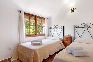 2 Schlafzimmer, Bügeleisen/Bügelbrett, kostenloses WLAN, Bettwäsche