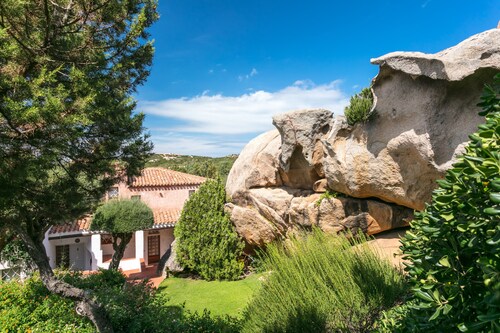 Vacation Home "Casa Porto Sole A Mucchi Bianchi" Close to the Beach with Sea View