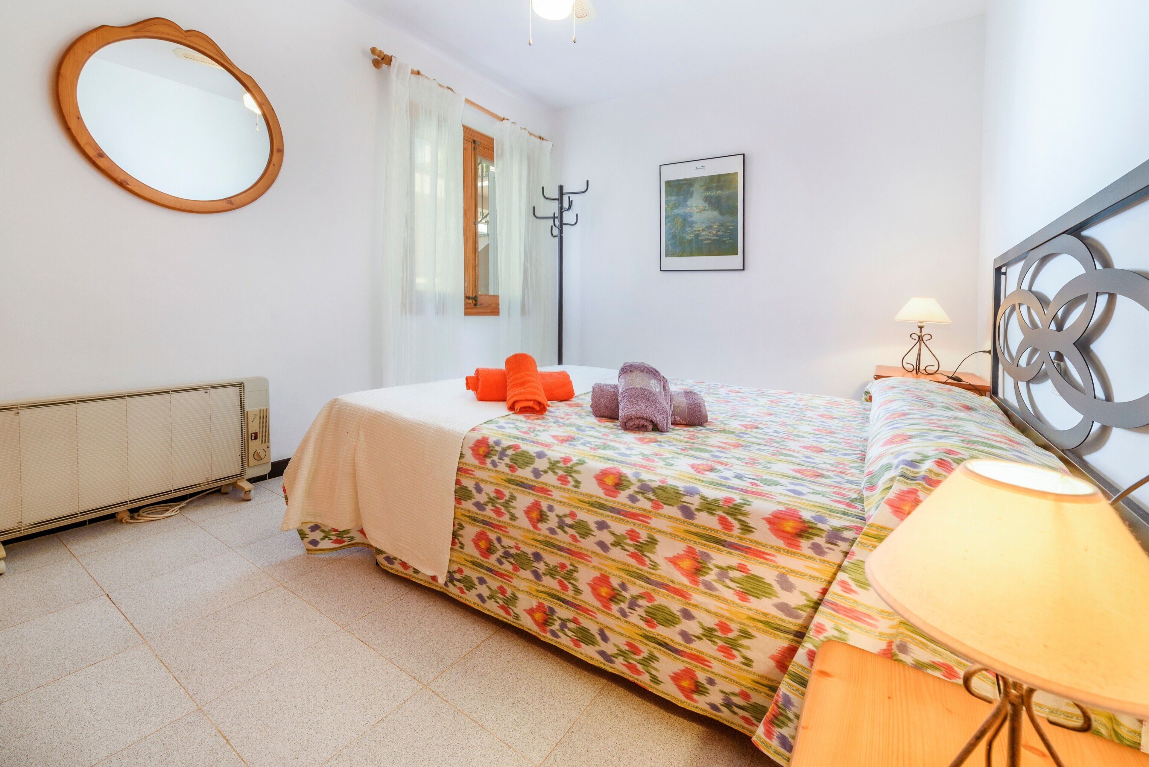 1 bedroom, iron/ironing board, free WiFi, bed sheets