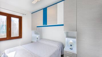 1 Schlafzimmer, Bügeleisen/Bügelbrett, Bettwäsche