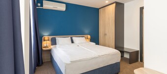 Premium Crown Suites