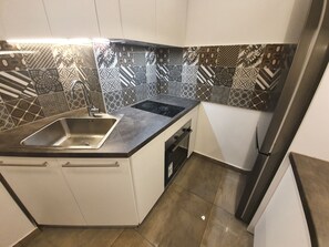 Shared kitchen - Premium Crown Suites (Belgrade)
