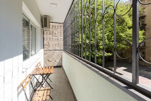 Family Quadruple Room | Garden view - Premium Crown Suites (Belgrade)