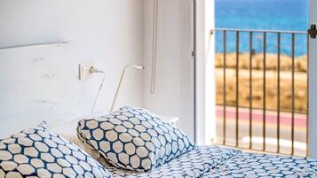 4 habitaciones, tabla de planchar con plancha y wifi gratis