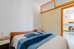 1 bedroom, iron/ironing board, free WiFi, bed sheets - In the Heart of the Historic Center – Casa Vacanza Venere (Otranto)