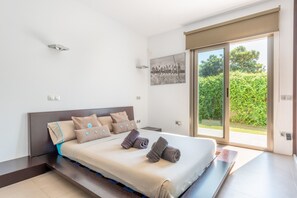 2 bedrooms, iron/ironing board, free WiFi, bed sheets - Extremely Modern Villa "Zoe" with Pool (PALMA DE MALLORCA)