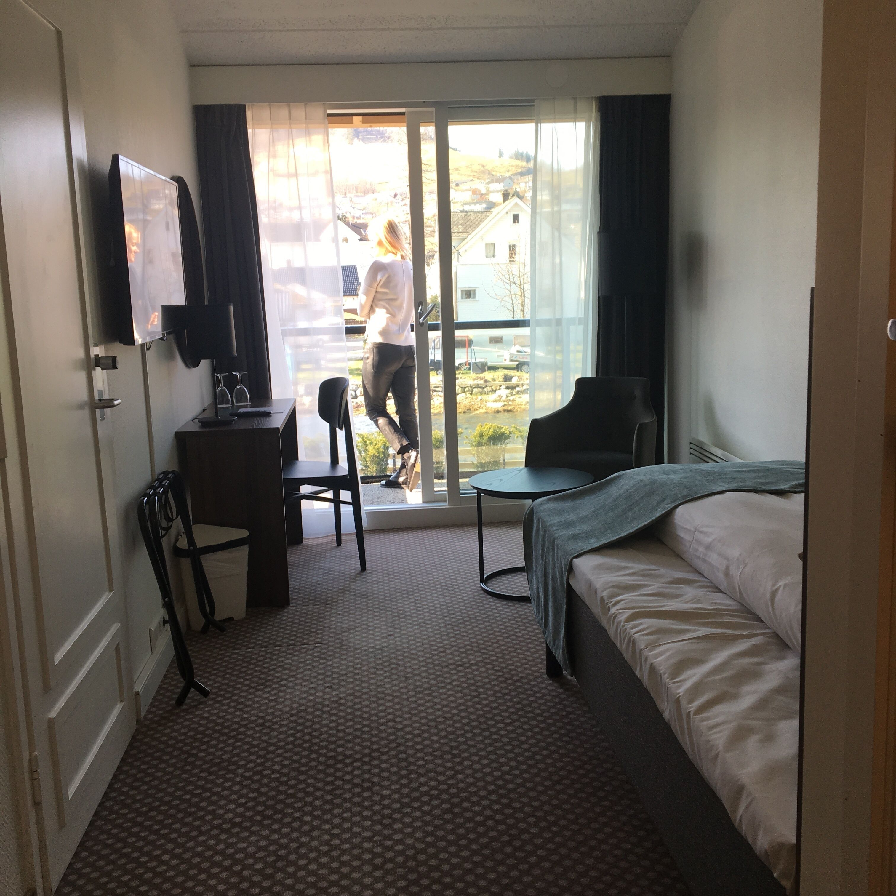 standard single room | 1 bedroom, premium bedding, pillow-top beds, desk