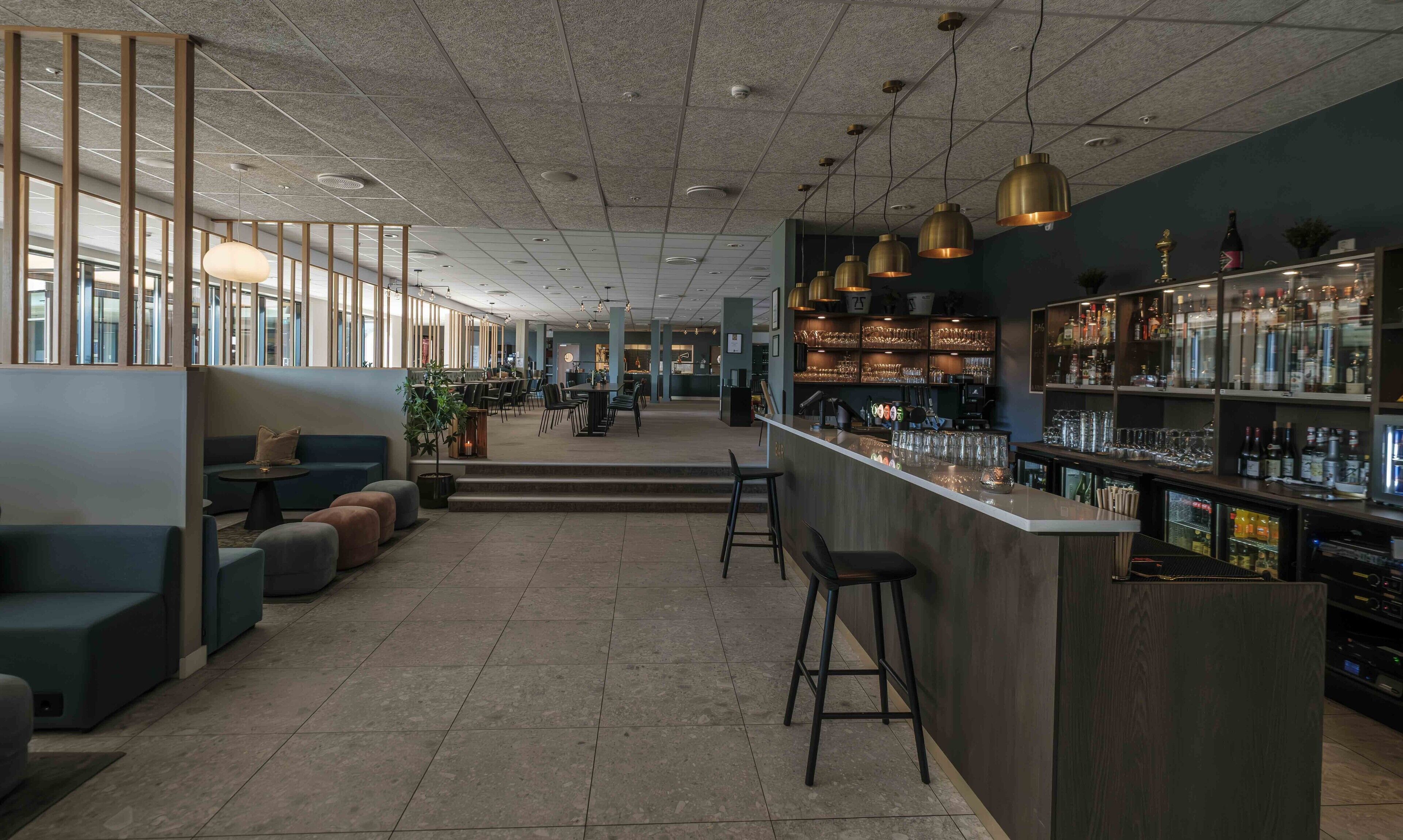 ロビー応接スペース