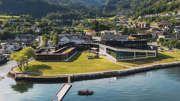 منظر من الجو على ارتفاع عالٍ