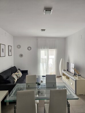 Fernseher