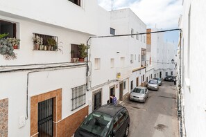 Exterior - Beautiful Apartment "Entre Vientos" in the City Center with Air Conditioning (Conil de la Frontera)