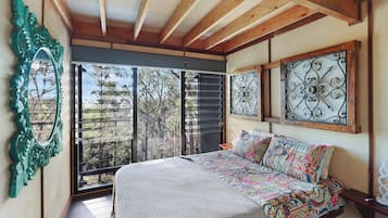 2 bedrooms, free WiFi, bed sheets, wheelchair access