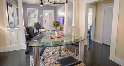 Brand New Listing!cozy Historic House 5mindt