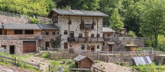Apartment Maso La Marianna with Mountain View, Wi-Fi & Garden