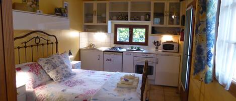 Strykejern/-brett, wi-fi (inkludert) og sengetøy