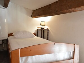 1 bedroom - 2-room mezzanine pavilion by the sea, pets allowed (Fleury-Saint-Pierre-la-Mer)