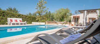 Villa with pool in a quiet location - Villa Sa Caseta the Tronca