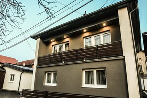 Front of property - Polar Apartments (Banja Luka)