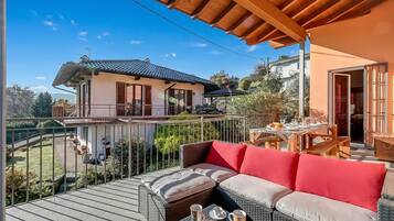 Tempat makan outdoor