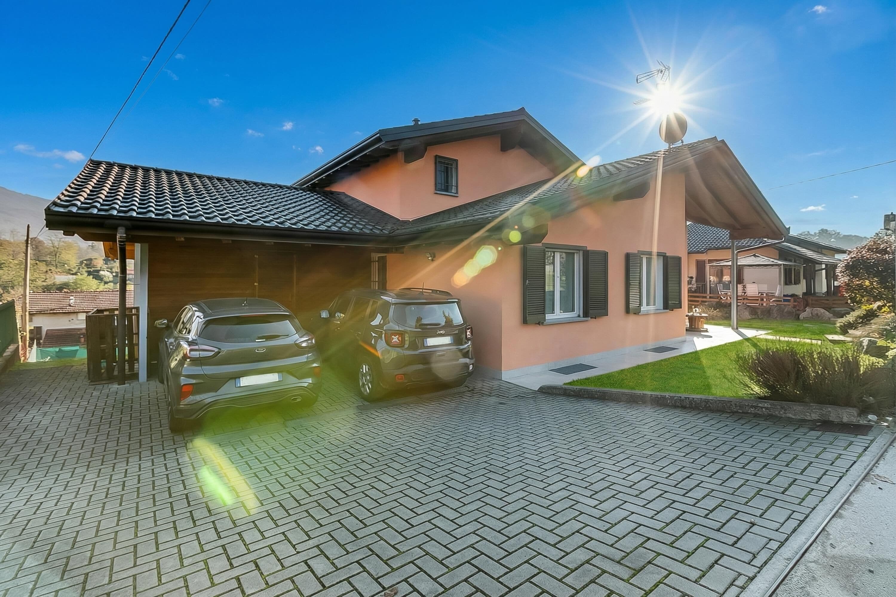 Vila Keluarga, beberapa kamar, 2 kamar mandi, tepi gunung (Villa Laura Private Pool and Garden) | Eksterior