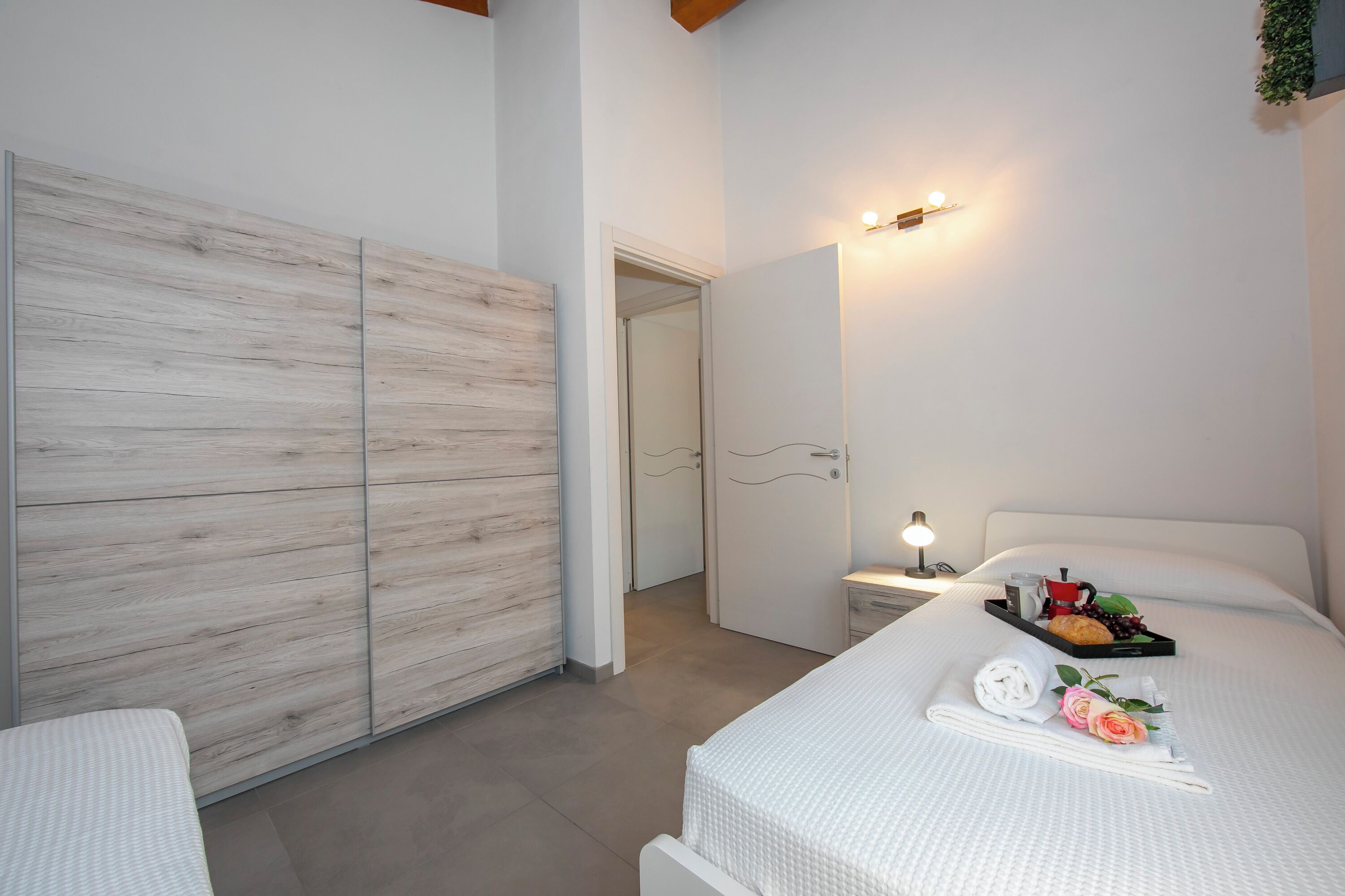 Vila Keluarga, beberapa kamar, 2 kamar mandi, tepi gunung (Villa Laura Private Pool and Garden) | 4 kamar tidur, setrika/meja setrika, dan Wi-Fi (biaya tambahan)