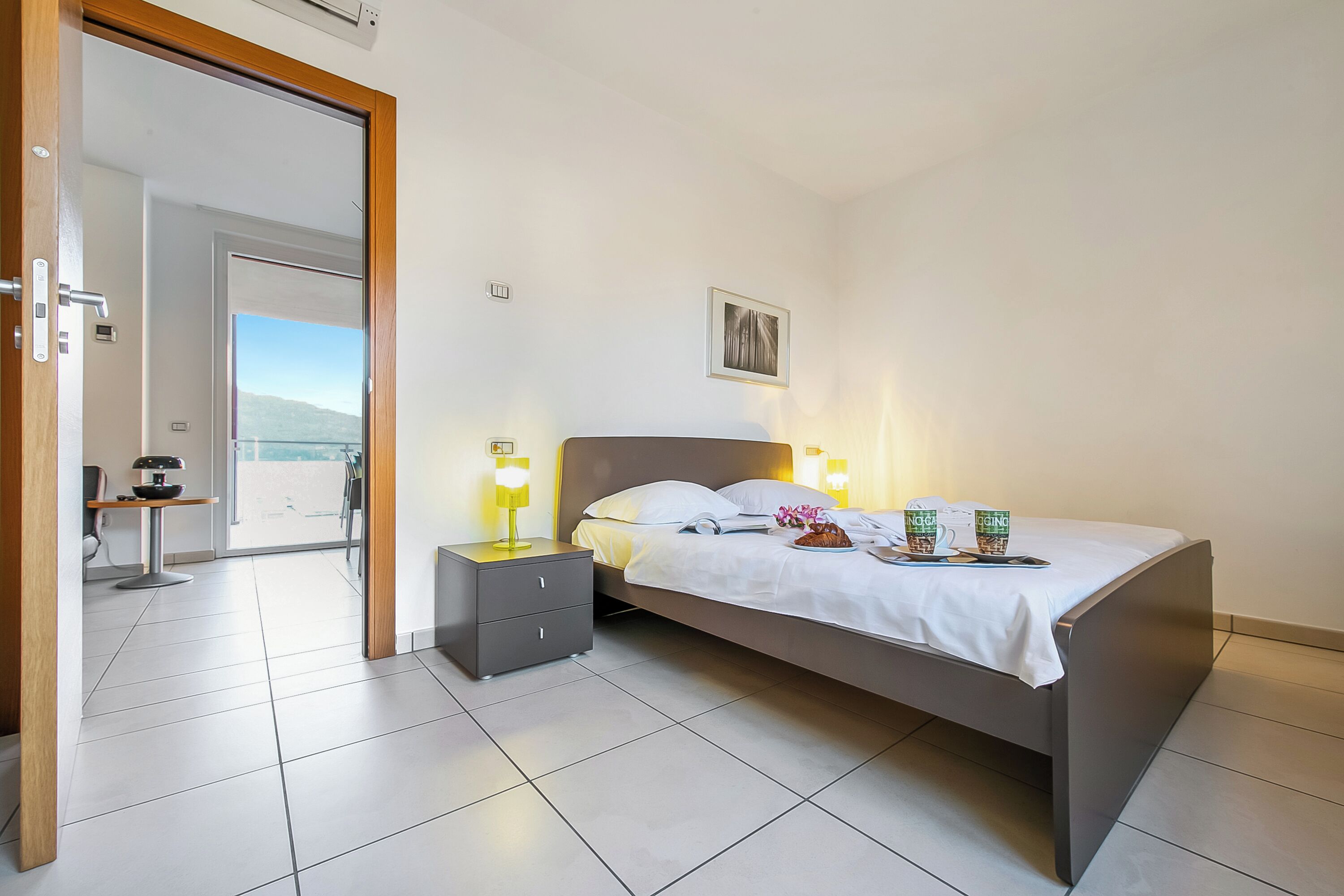 Familienapartment, Mehrere Schlafzimmer, Seeseite (Vista di Maccagno Fantastico Pool)