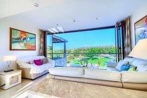 Villa | Living area | LCD TV - Villa 141 - Rio (Kouklia)