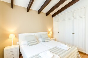 3 Schlafzimmer, Bügeleisen/Bügelbrett, kostenloses WLAN, Bettwäsche