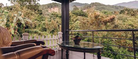 Family House | Terrace/patio