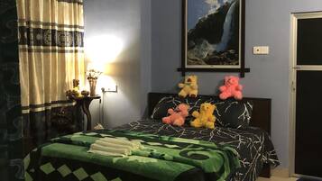 Maison Familiale | 4 chambres, bureau, fer et planche à repasser, Wi-Fi gratuit