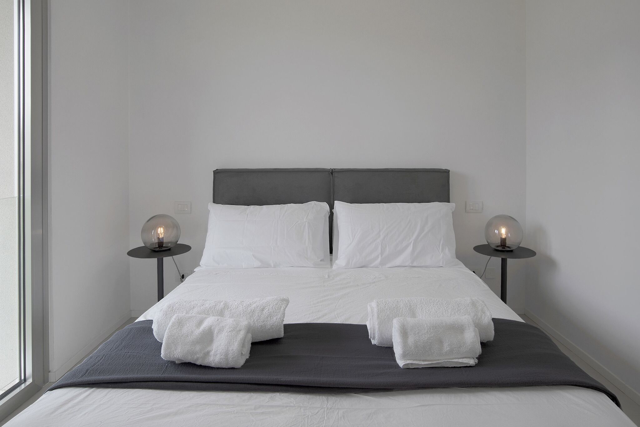 1 室のベッドルーム、WiFi (無料)、ベッドシーツ