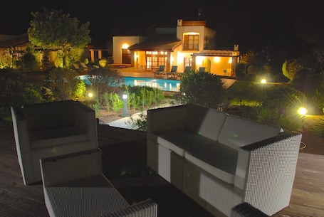 Front of property - evening/night