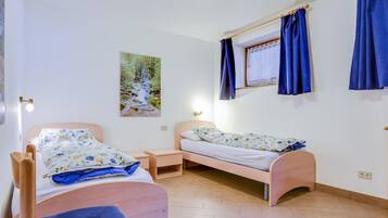 2 bedrooms, free WiFi