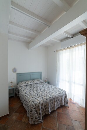 1 camera, ferro/asse da stiro, Wi-Fi gratuito, lenzuola