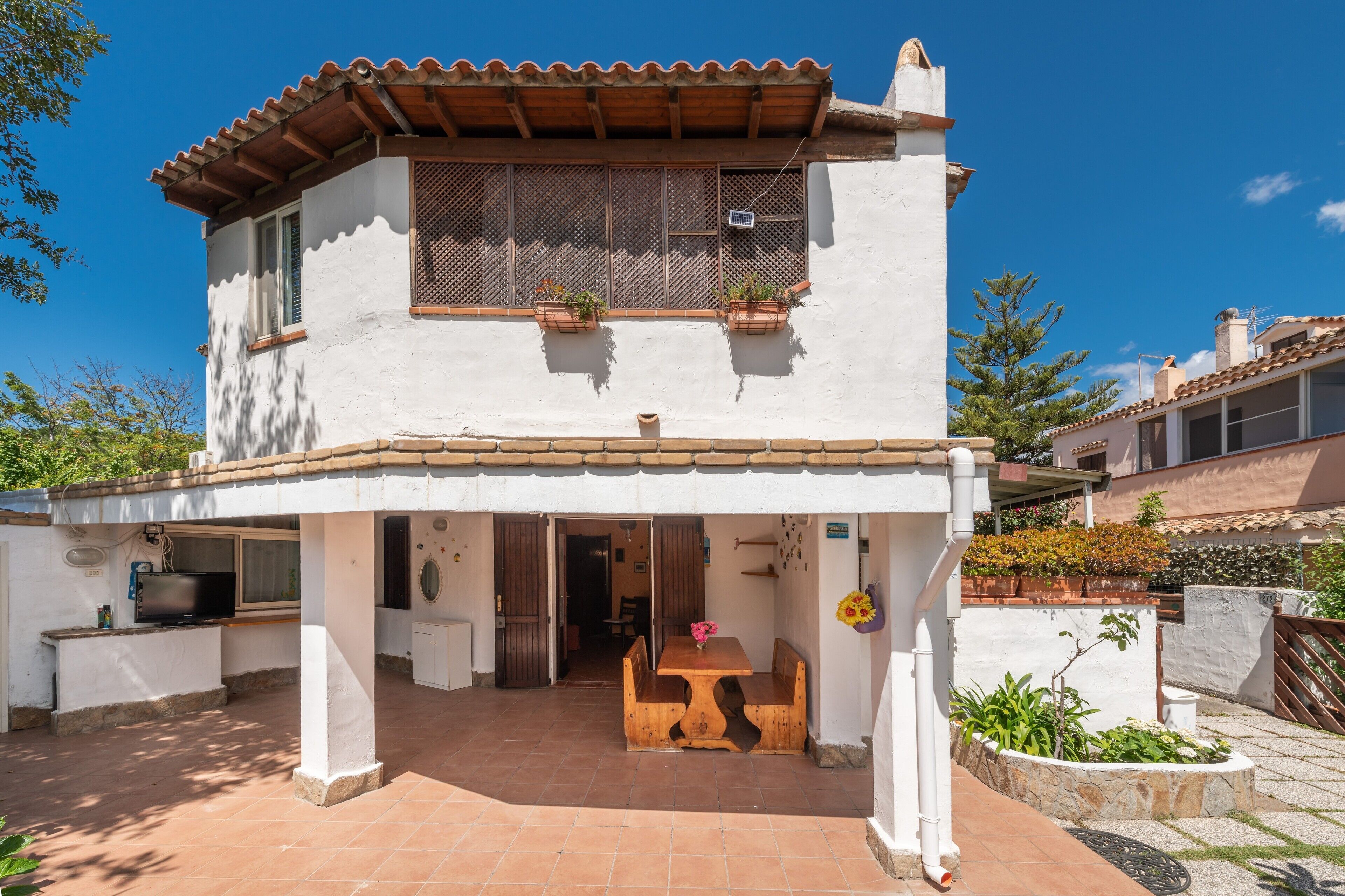 屋外ダイニングエリア