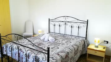 4 camere, ferro/asse da stiro, Wi-Fi, lenzuola
