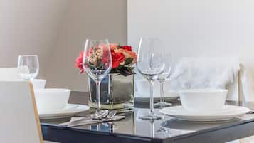 Luxury Apartment | In-room dining