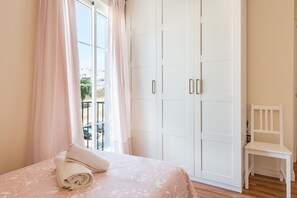 2 Schlafzimmer, Bügeleisen/Bügelbrett, kostenloses WLAN, Bettwäsche