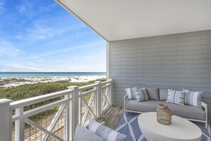 Property grounds - Book a Holiday Stay! Gulf Views! Steps from Community Pool! Multiple Balconies! (Watersound)