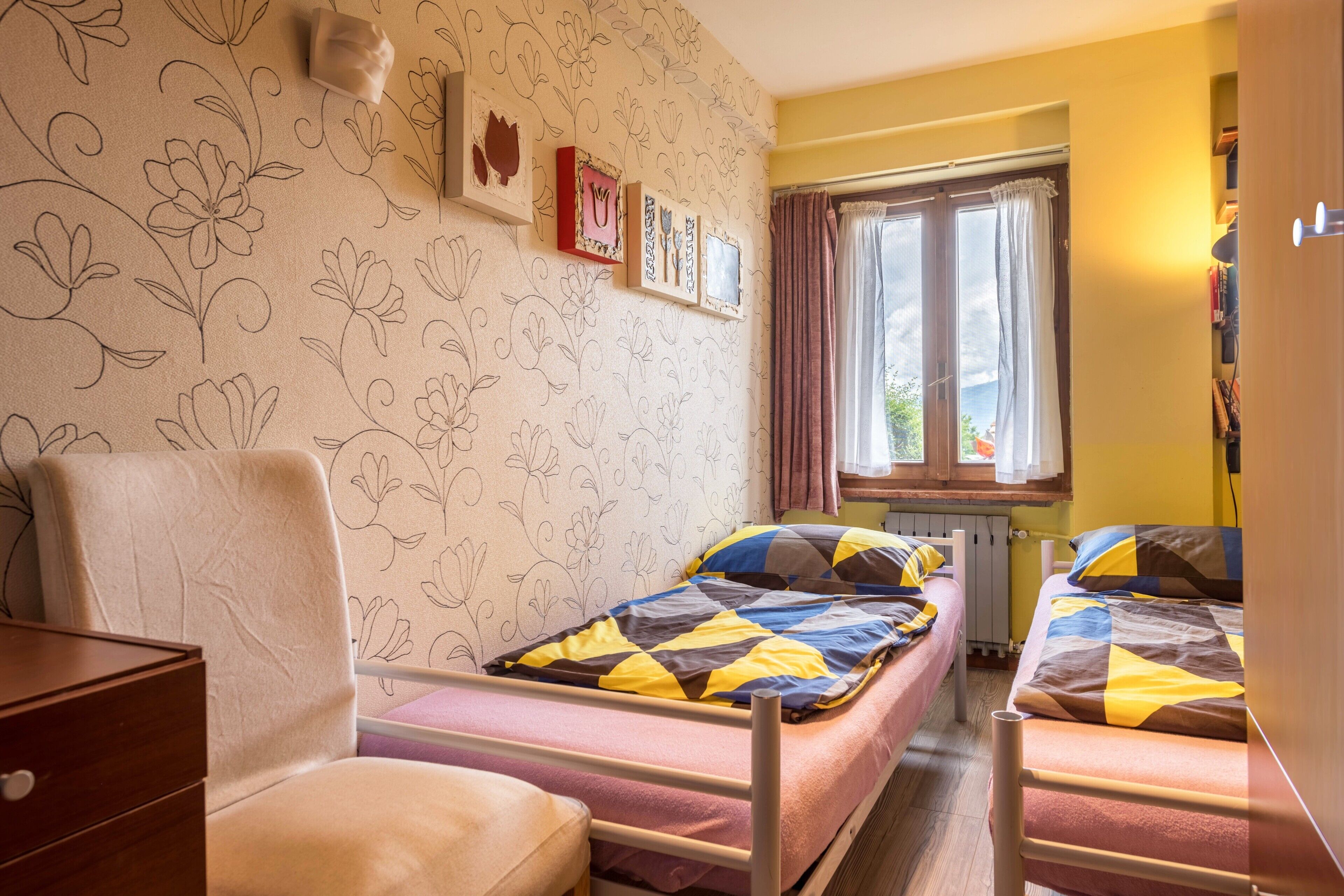 3 quartos, Wi-Fi de cortesia, roupa de cama