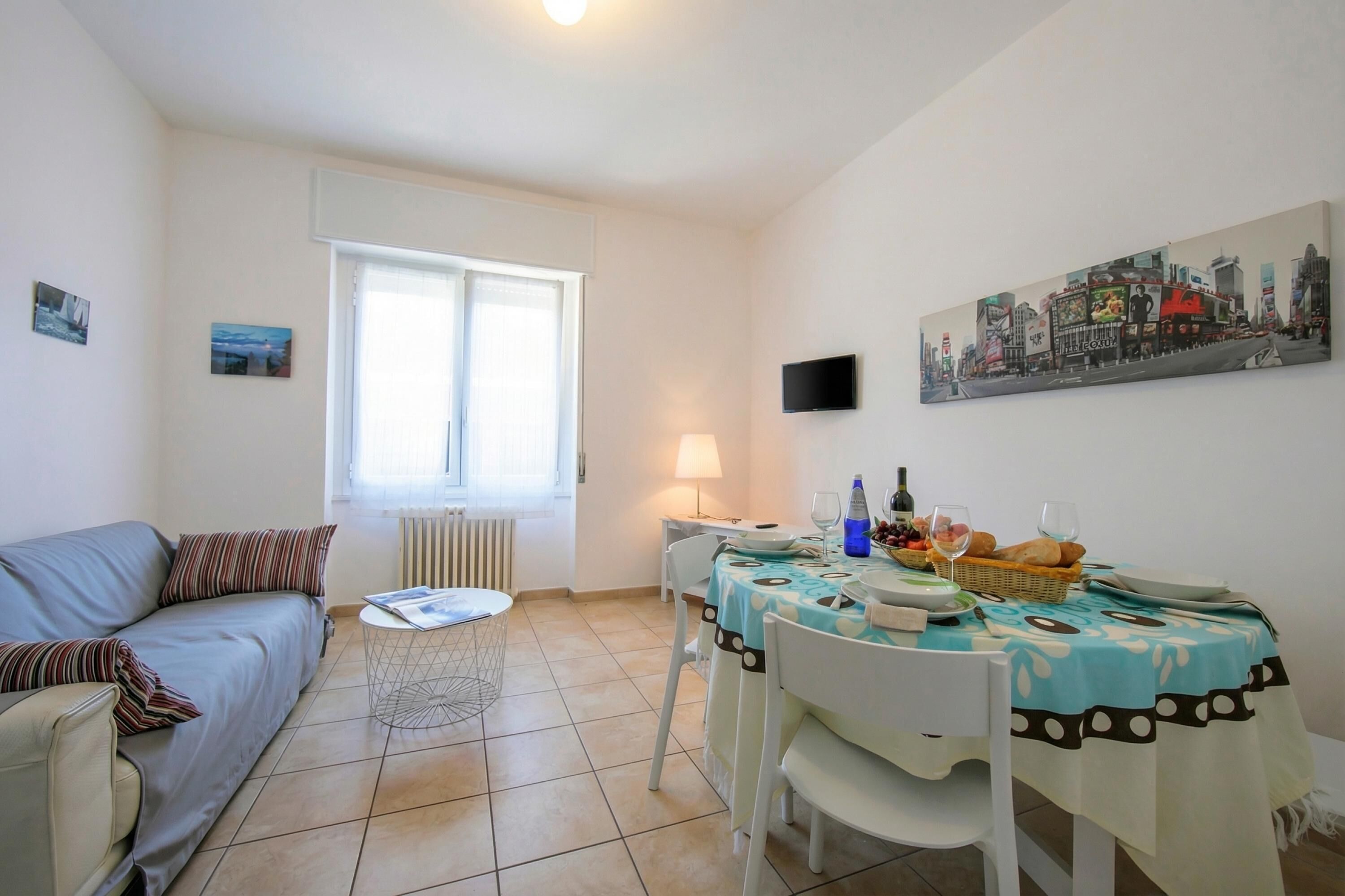 Apartemen Keluarga, beberapa kamar (Casa Al Caprifoglio 600m From Beach) | Tempat makan