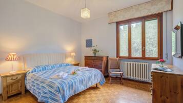 Appartamento familiare, 2 camere da letto, 2 bagni (Connie's Apartment Modern 2BR,) | 2 camere, lenzuola